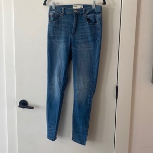 Garage Skinny Jeans Size 9